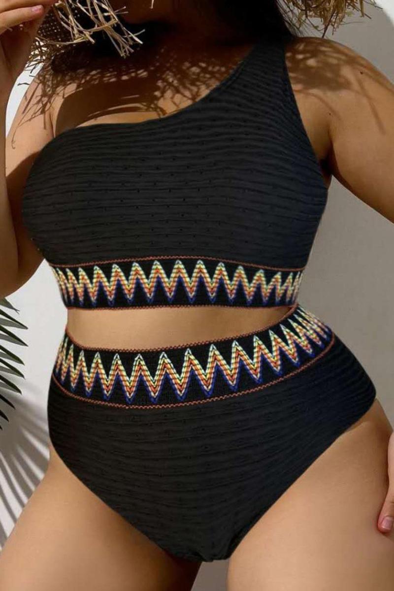 This sexy plus size tankini set features a padded one shoulder design and high waist bottoms, available in three stunning colors. Perfect for curvy figures, this stylish swimsuit is sure to turn heads at the beach or pool.