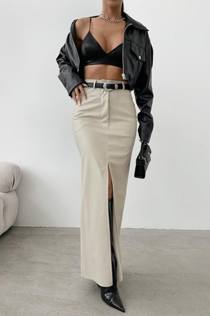 Versatile Leather Skirt: Sleek and Sophisticated