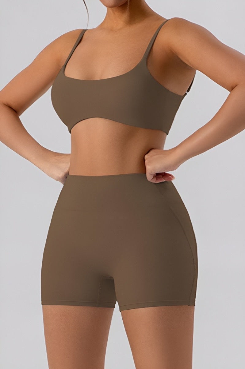 Active chic shorts set